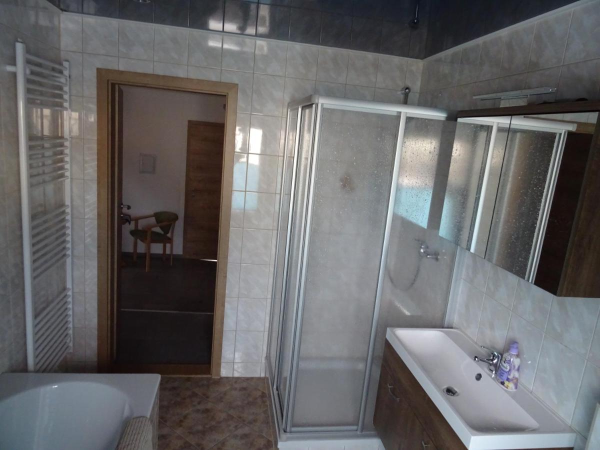 Ferienwohnung Fam. Schwind Rottendorf 외부 사진
